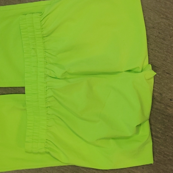 🩷TNA Neon Speed Jogger pants. Xs - Picture 6 of 10